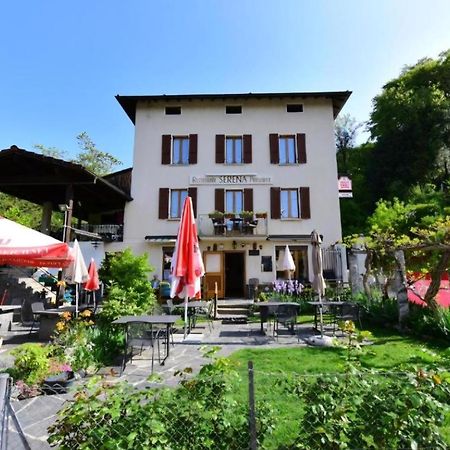 Hotel Pensione Serena Purasca Exteriör bild