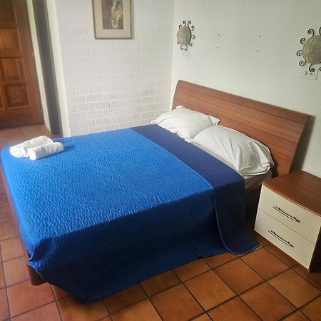 Hotel Pensione Serena Purasca Exteriör bild