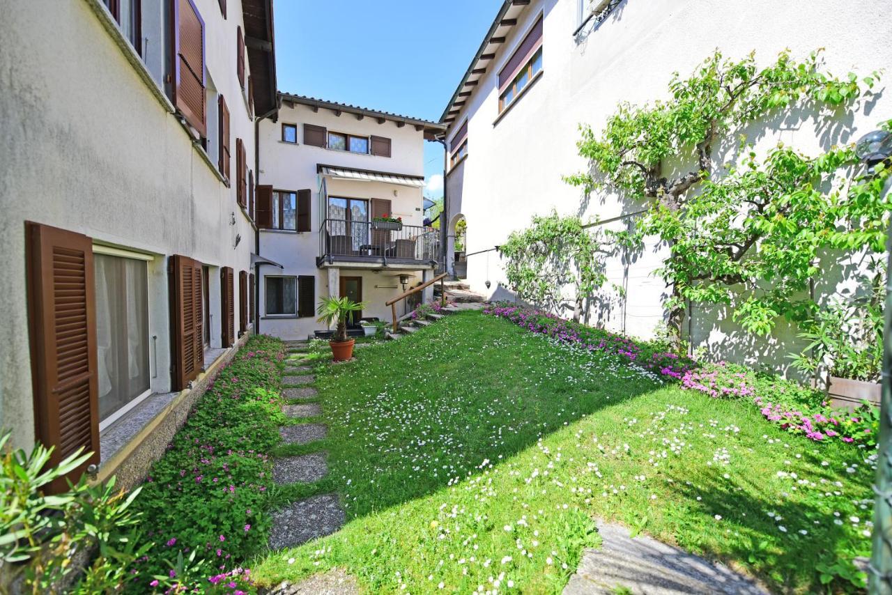 Hotel Pensione Serena Purasca Exteriör bild