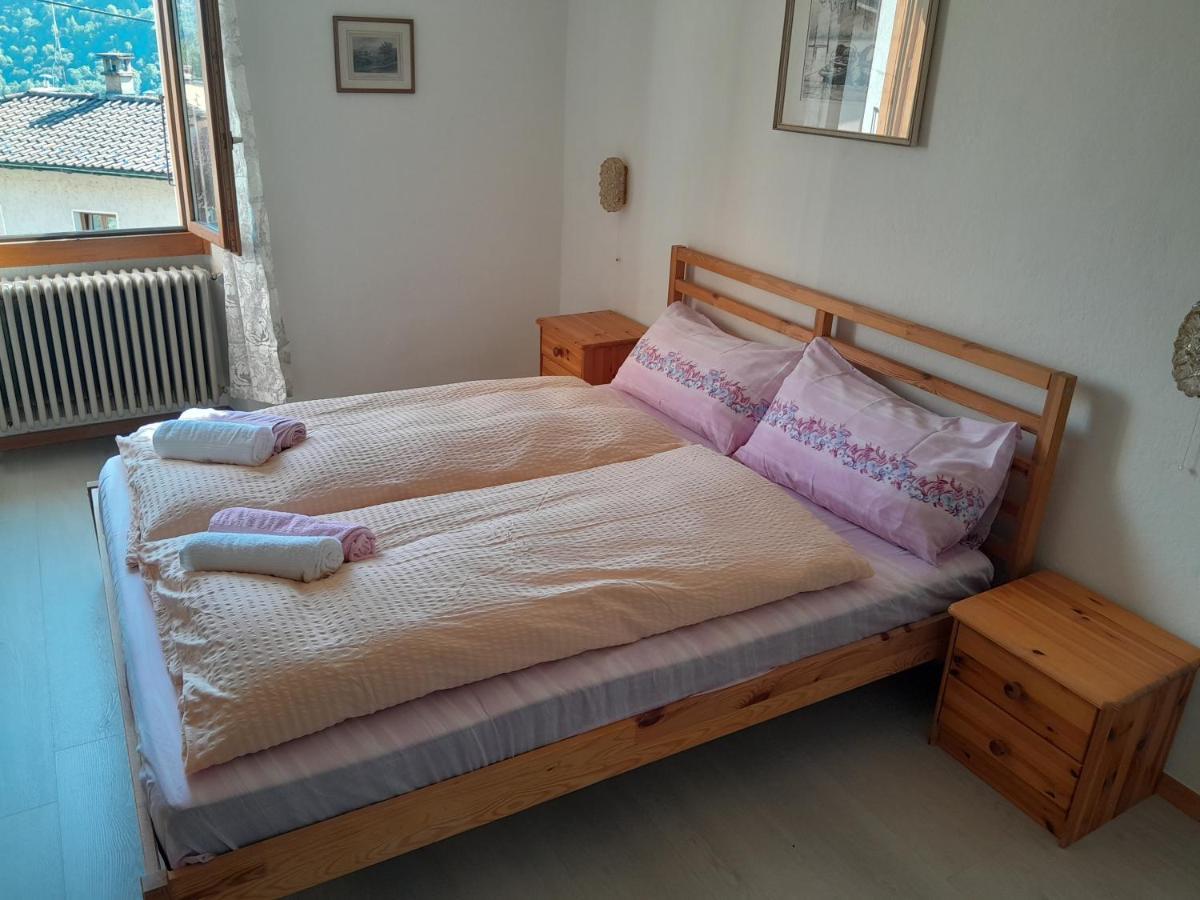 Hotel Pensione Serena Purasca Exteriör bild
