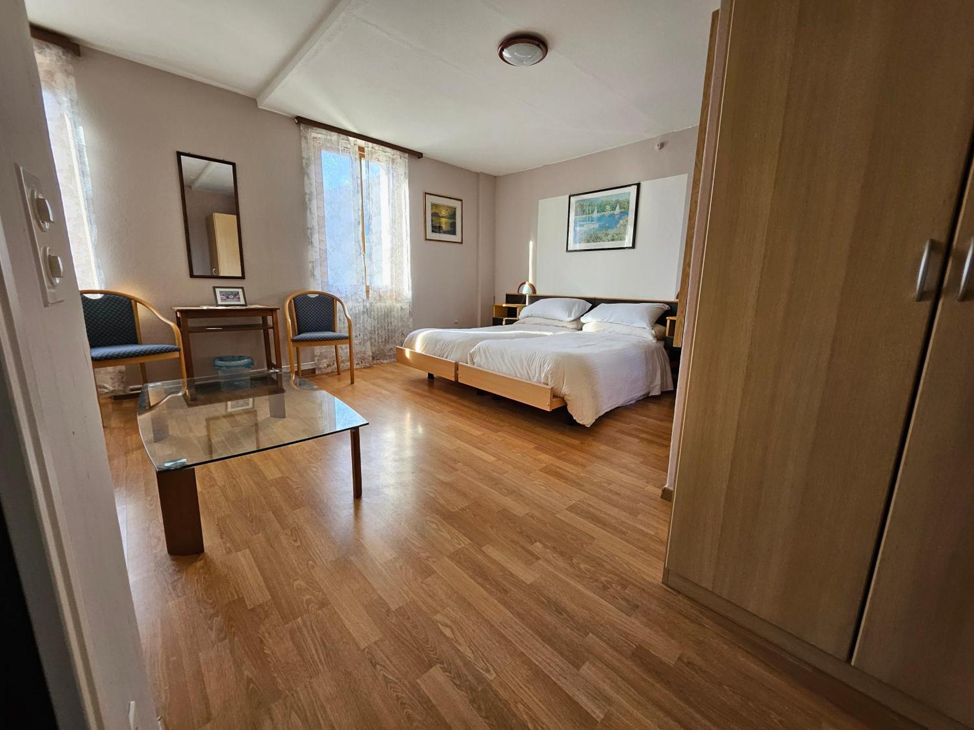 Hotel Pensione Serena Purasca Exteriör bild