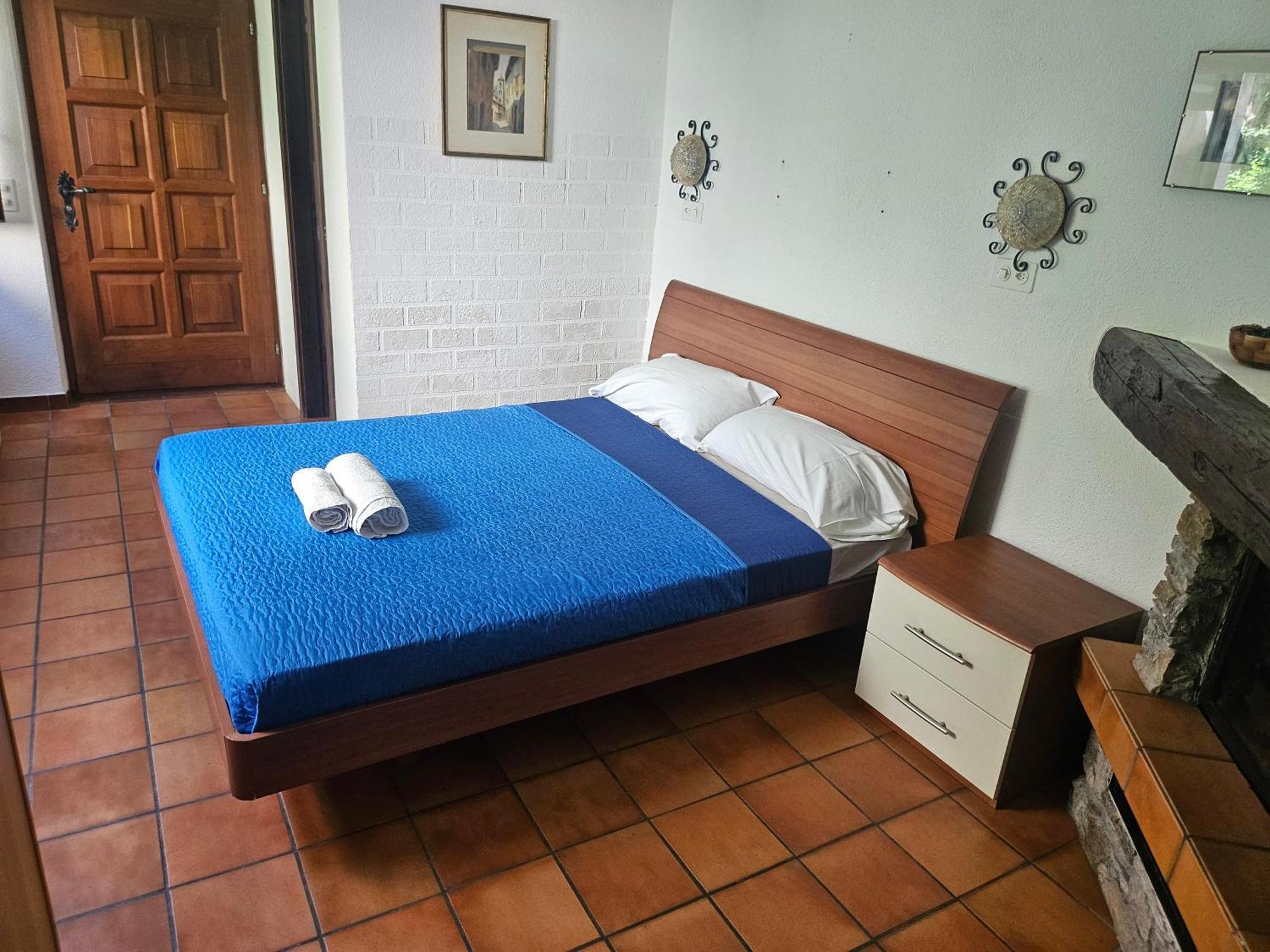Hotel Pensione Serena Purasca Exteriör bild
